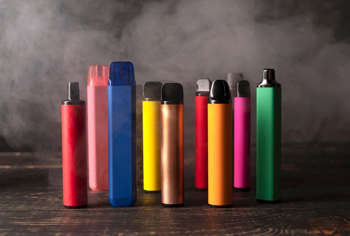 The Rising Trend of Disposable Vapes: Assessing the Consequences