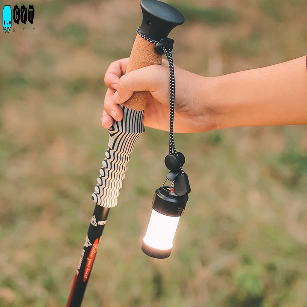 กระเป๋าเป้สะพายหลังสำหรับเดินป่า พร้อมขาตั้งและสายยืดหยุ่น เหมาะสำหรับการท่องเที่ยวและใช้งานกลางแจ้ง