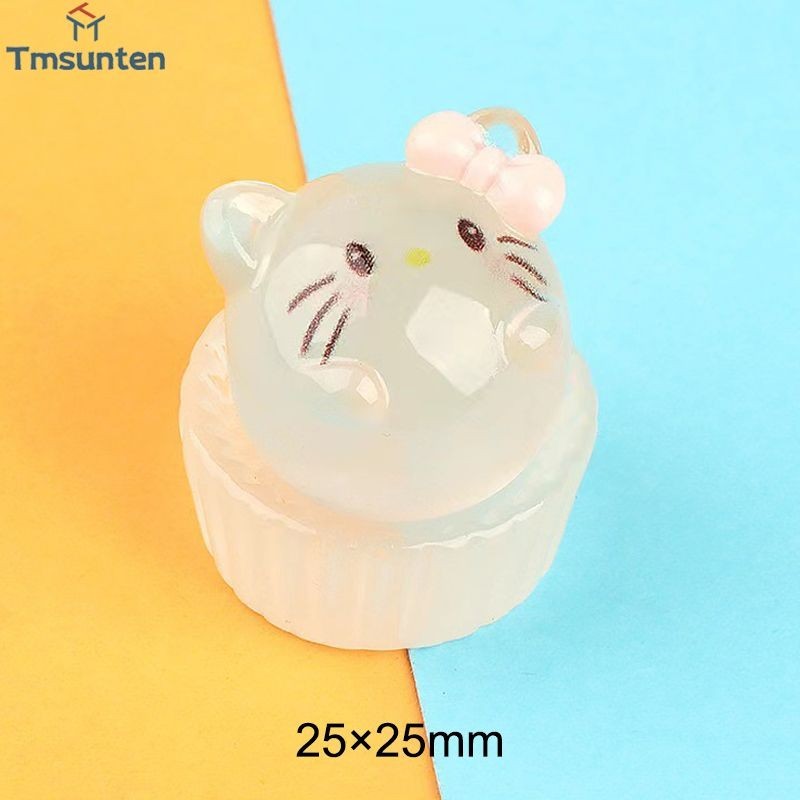 การ์ตูนเครื่องประดับส่องสว่าง DIY เครื่องประดับภูมิทัศน์ไมโคร Sanrio Cupcake เครื่องประดับ Tmsunten