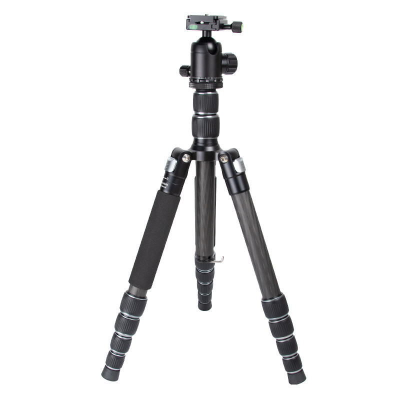 ขาตั้งกล้องพับได้ Carbon Fiber กับท่อนปรับระดับ Telescoping Pole และไฟ LED พกพา ขนาด 6 เมตร ใช้งานสะดวกสำหรับการถ่ายภาพและเดินทาง