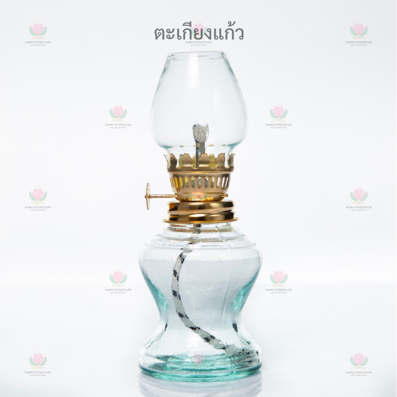 ตะเกียงแก้ว ใส่น้ำมันก๊าดหรือน้ำมันไร้ควัน  พร้อมไส้ตะเกียง