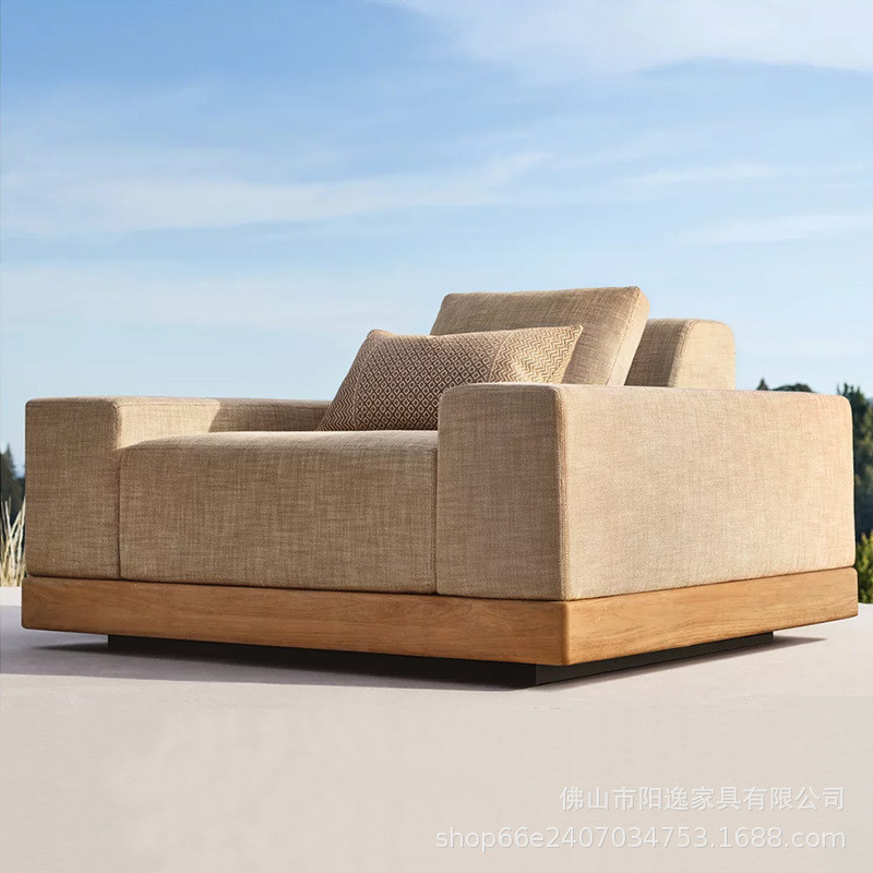 โซฟาไม้เนื้อแข็ง Villa Garden สำหรับใช้กลางแจ้ง ทำจากไม้สักคุณภาพ