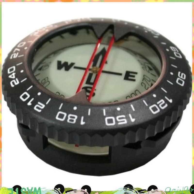 เข็มทิศสำหรับดำน้ำ กันน้ำได้ถึงความลึก 80 เมตร มีระบบแสดงผลแบบเรืองแสง พกพาสะดวก และมีแนวระนาบ 25 องศา เครื่องมือสำรวจใต้น้ำสำหรับนักดำน้ำ